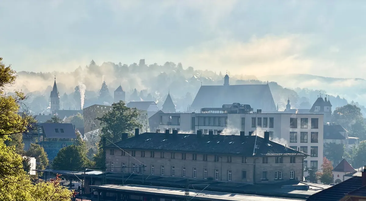 Stimmungsvoller Blick über die Region Stuttgart im Morgenlicht